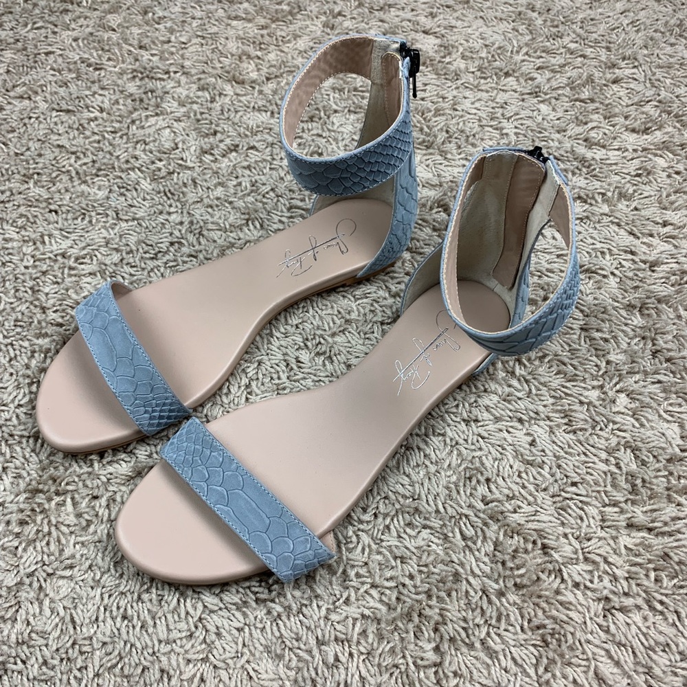 Shoes of prey ankle strap